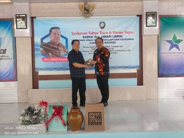 Dinas Perpustakaan Malinau Rayakan Tahun Baru dan Purna Tugas