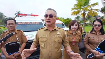 Tingkatkan Yankemas, Pemkab Serahkan Puluhan Kendaraan Operasional 