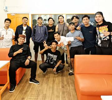 Eko-Mikel Juarai Turnamen Domino Cafe Sore 