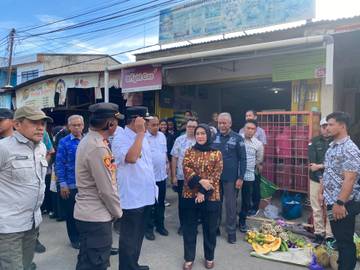 DPRD Sulbar Pantau Harga Pangan di Pasar Lama Mamuju