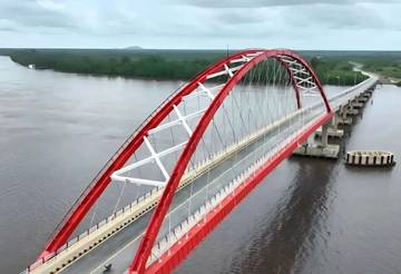 Jembatan Penghubung Indonesia-Malaysia Selesai Dibangun