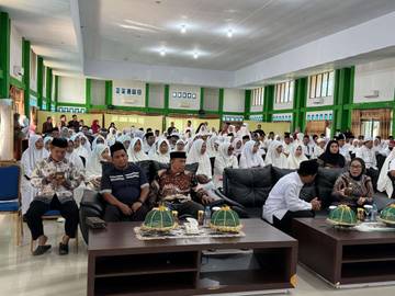 Bupati Mamuju Buka Bimbingan Manasik Haji 