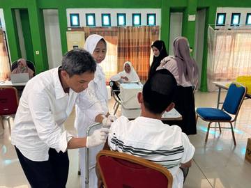 Cegah Penyakit Saat Berhaji, CJH Mamuju Tahun Ini Dapat Tambahan Vaksin Polio