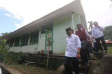 Bupati Polman, Tinjau Persiapan Sekolah Rakyat  di SMKN Rea Timur