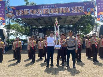 SMAN 2 Majene Sabet Juara Umum TPN 2025