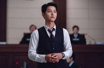 Song Joong-ki Tampil Gila-Gilaan di Vincenzo!