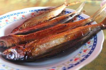 Ikan Terbang Asin Polman yang Bikin Ketagihan