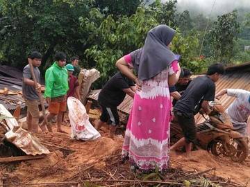 Akademisi Unsulbar Peringatkan Masyarakat Sulbar Lebih Waspada Bencana
