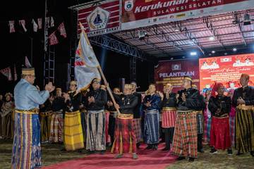 Kerukunan Keluarga Sulsel di Sulbar Dilantik, Tekankan Nilai Budaya