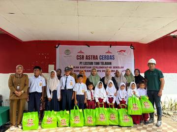 Dukung Berani Cerdas, PT LTT Bantu Siswa Towiora