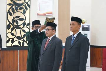Kanwil Kemenkum Sulbar Lantik Anggota Majelis Pengawas Daerah