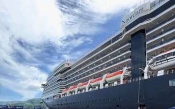 Kapal Pesiar MS Noordam Singgah di Bitung 
