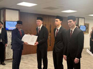 Pemain Naturalisasi Romenij, Geypens dan Markx Resmi WNI