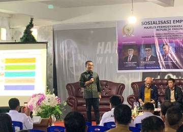 Senator SBANL Gandeng DPD APDESI Sulut Gelar Sosialisasi Empat Pilar