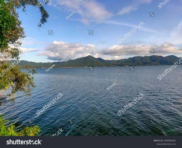 Fenomena meluapnya air Danau Tondano