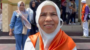 Munirah, Guru Kotamobagu yang Sukses Berangkat Haji 