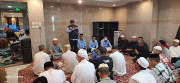 Wahyudin Ukoli Kunjungi Jemaah Haji Kloter 13 BPN 
