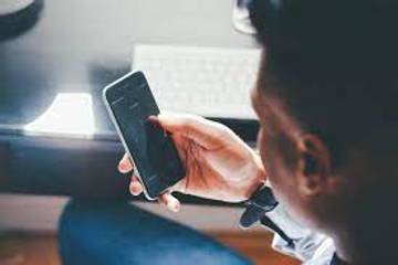 Bijak Gunakan Gadget, Kurangi Risiko Bahaya Sinar Biru
