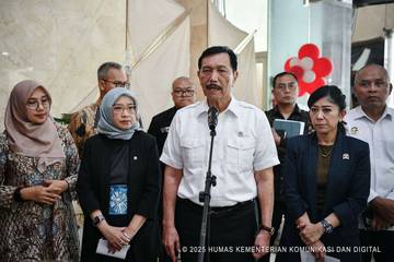 Luhut Gandeng Dua Menteri Kawal Transformasi Digital Nasional