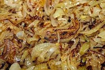 Kandungan Gizi Bawang Goreng dan Khasiatnya bagi Tubuh