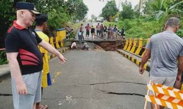Jembatan Andaaran I di Kabupaten Talaud Amblas