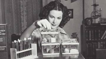 Hedy Lamarr: Aktris Ikonik dan Penemu Peranti Komunikasi