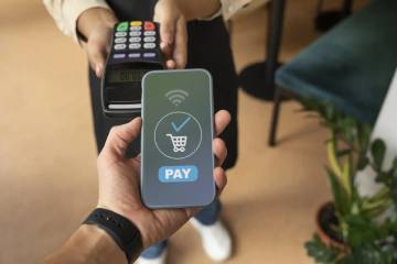  BRIN Temukan Kesenjangan Adopsi Pembayaran Digital Generasi
