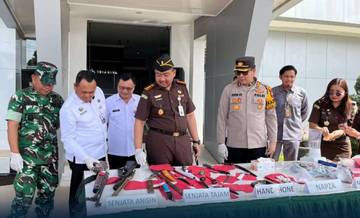 Kejari Tondano Musnahkan Barang Bukti Inkracht