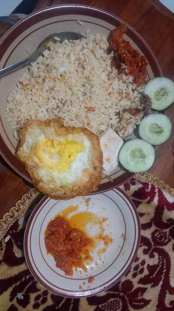 Nasi Goreng Kampung Dinilai Lebih Nikmat dari Resto