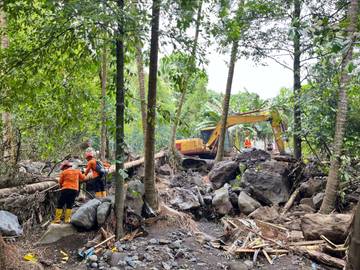Basarnas Perpanjang Pencarian Dua Korban Banjir Bandang Siau