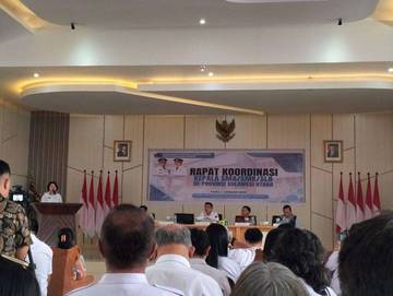 Sekprov Sulut Tekankan Profesionalisme Kepala Sekolah 