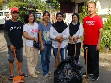 Kelurahan Titsel Gelar Jumat Pagi Bersih Wilayah