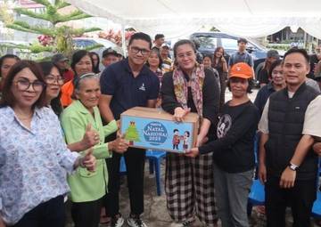 Panitia Natal Nasional Salurkan Bantuan Sembako di Sulut