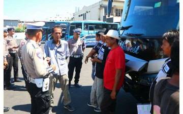 Hari Pertama Operasi Keselamatan Samrat  di Terminal Malalayang