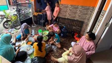 Memasak Bersama dalam Budaya Hajatan Nusantara