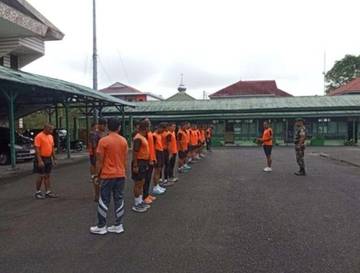 Kodim 1302 Minahasa Gelar Pembinaan Kesegaran Jasmani Prajurit