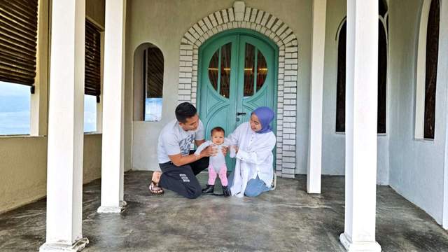 Melangkah Bersama: Kisah Orang Tua Pejuang CTEV