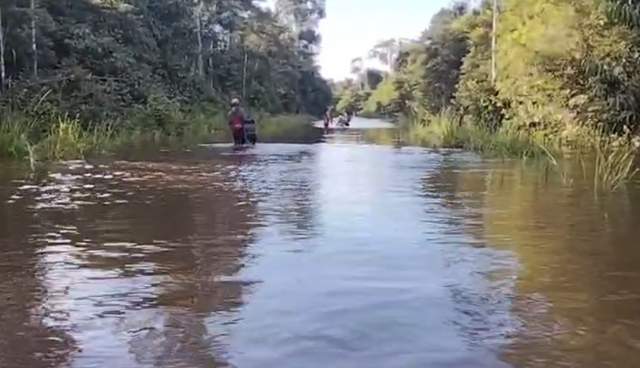 Butuh Perhatian, Jalan Penghubung Bintuni-Fakfak Jadi Langganan Banjir