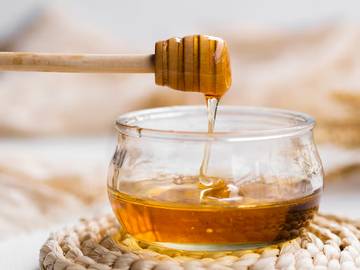Keajaiban Manisnya Madu Alami