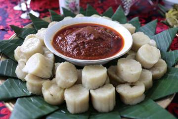 Cara Membuat Makanan Khas Lampung "SEGUBAL"