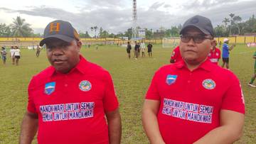 Bupati Hermus Apresiasi Manokwari United Lolos ke Babak Final