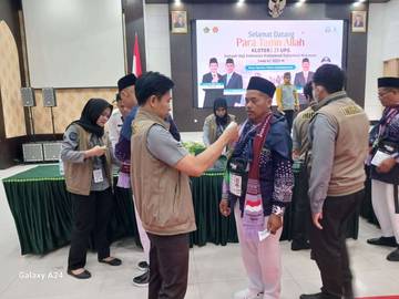 Embarkasi Makassar Sambut Kedatangan Jamaah Papua Barat