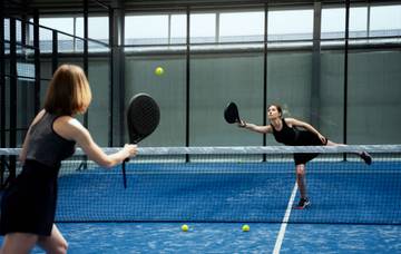 Padel: Olahraga Seru yang Populer dan Menyehatkan Tubuh