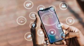 Menelusuri Sejarah Terciptanya Smartphone dari Masa ke Masa