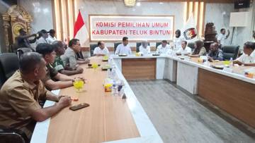KPU Teluk Bintuni Tetapkan Pengganti Anggota DPRK Golkar