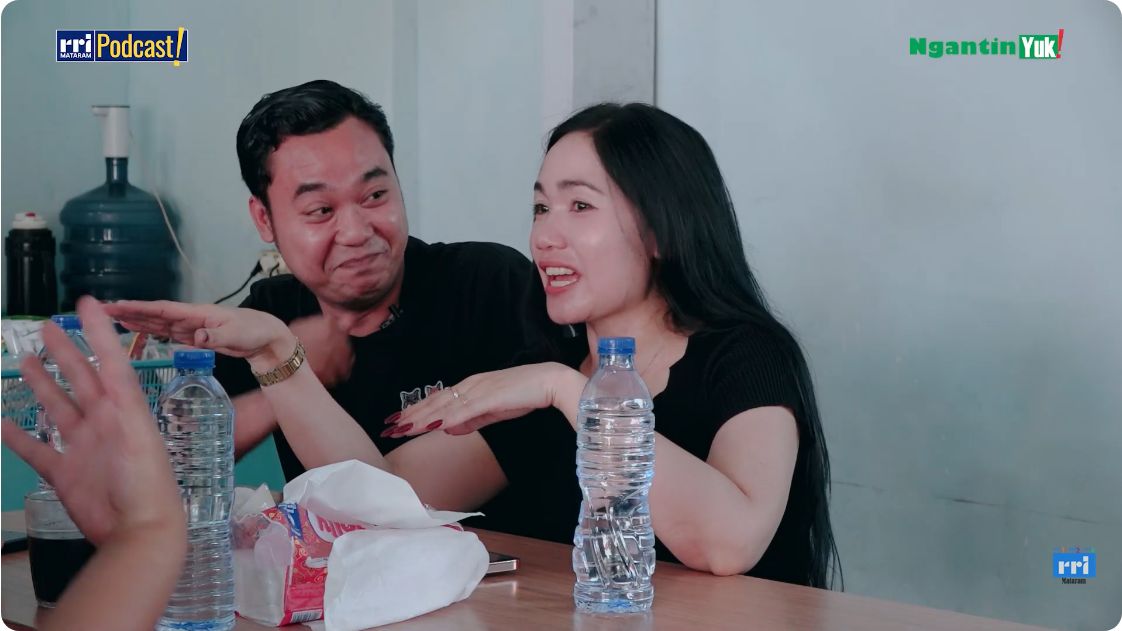 Ada yang Tau Awal Mula Erni Seterkenal Sekarang?