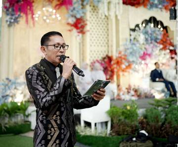 Tampil PD Saat Ngemsi? Kuasai Panggung dan Audiens!