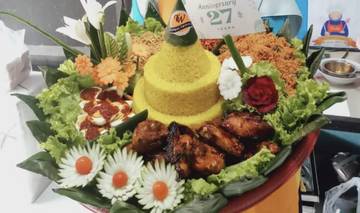 Kenapa Tumpeng Selalu Berbentuk Kerucut?