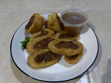 Makanan Gohyong, Berasal Dari Mana?