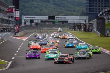 Pembalap Wanita: Ine Rosdiana Siap Turun di Toyota Agya One Make Race MFoS